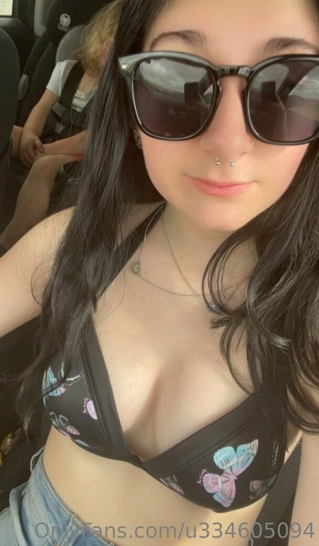 sexybaby1888 onlyfans leak ass