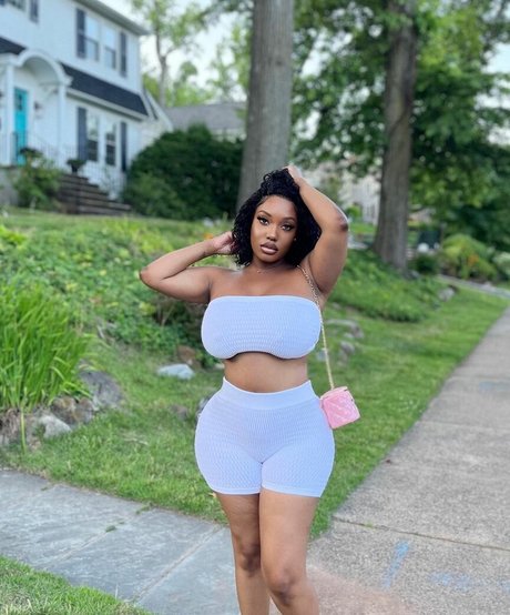 Chawanda Love onlyfans naked porn