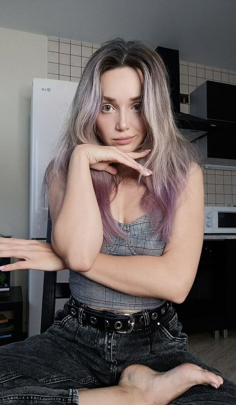 AlinaNaMeli naked leaked onlyfans