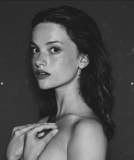 Camille Yolaine onlyfans sex