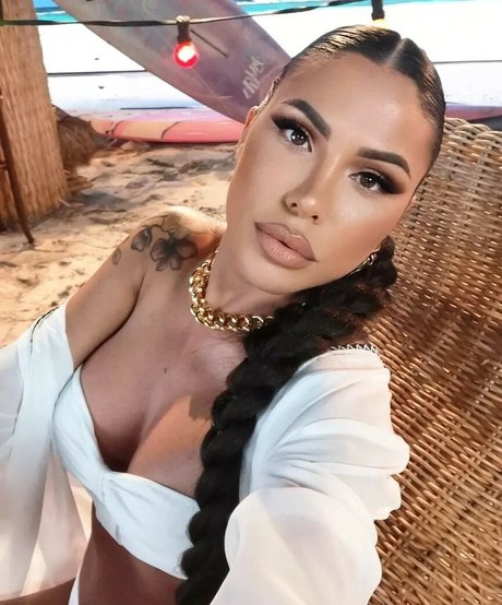 Sandra Afrika only fans free