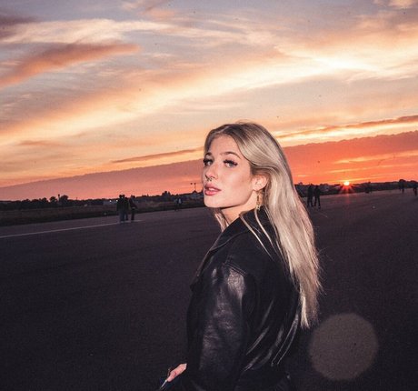 pinkarosalina onlyfans leaked free