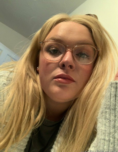 chubby onlyfans hot sexy view