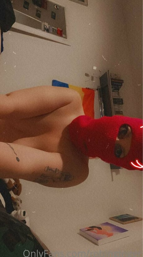 robinginger only fans naked