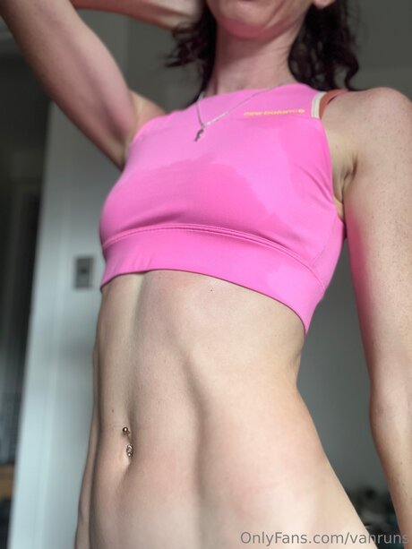 Vanruns onlyfans topless
