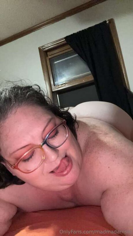 Madmadamsin onlyfans free