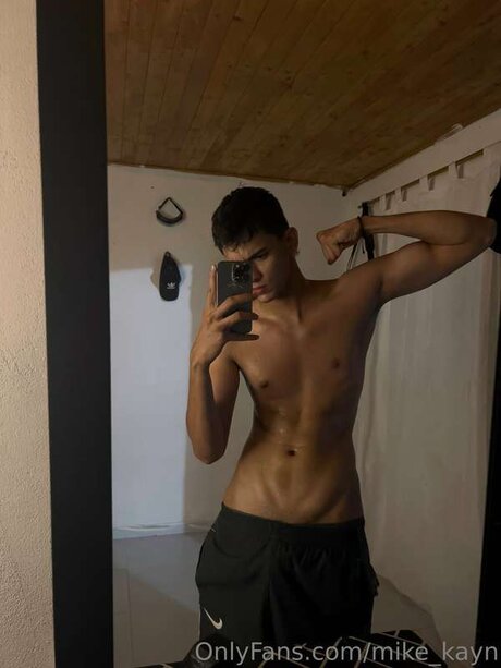 Mike Kayn only fans pic