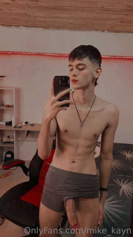Mike Kayn onlyfans naked