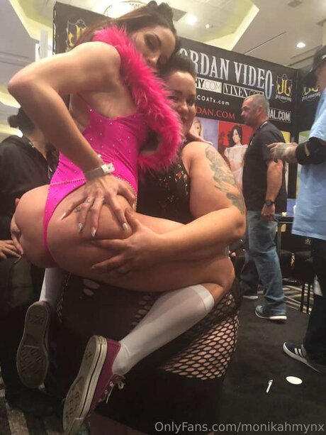 Monikamynx69 topless onlyfans