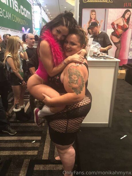 Monikamynx69 onlyfans sex leaked