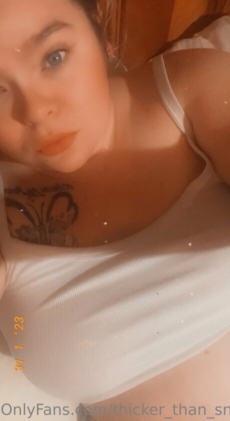 Thicker Than Snickers nude leaked onlyfans