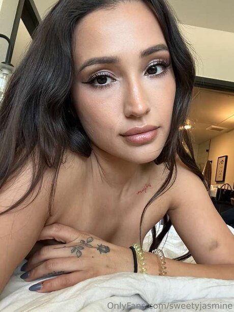 Sweetyjasmine onlyfans porn leaked