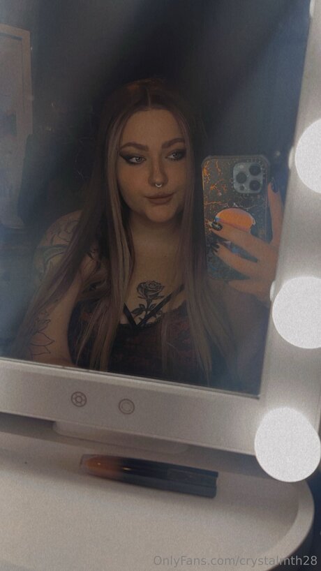 Crystalmth28 naked onlyfans
