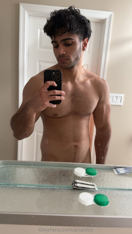 Arianfzn onlyfans fotos