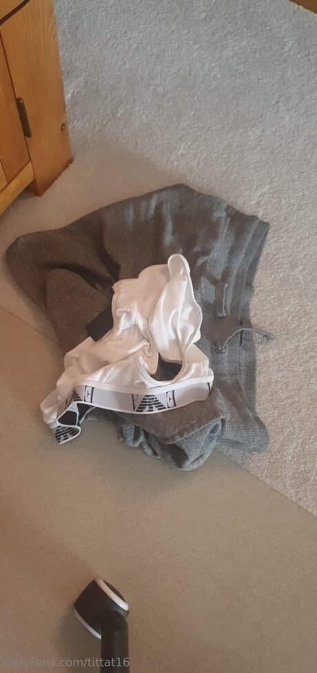 Tittat16 naked onlyfans