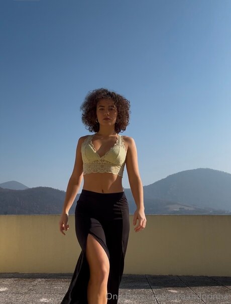 Saraaandoriinhaa leaked onlyfans nude