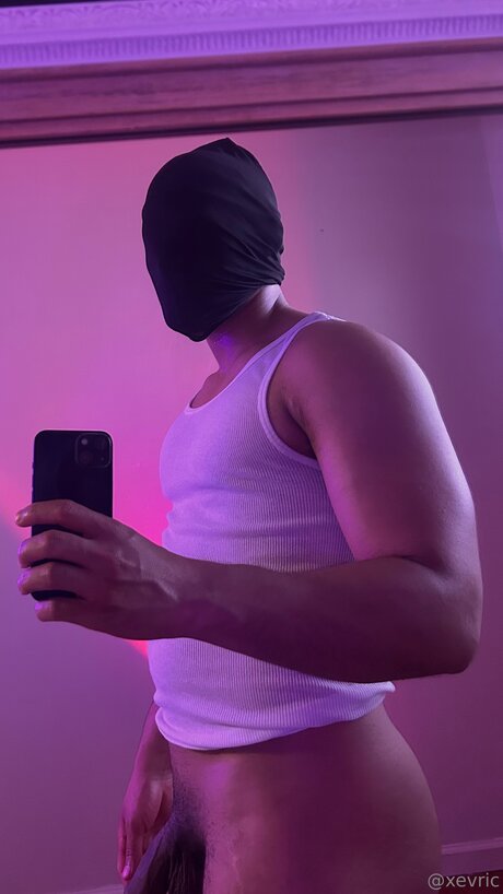 Xevric is on onlyfans