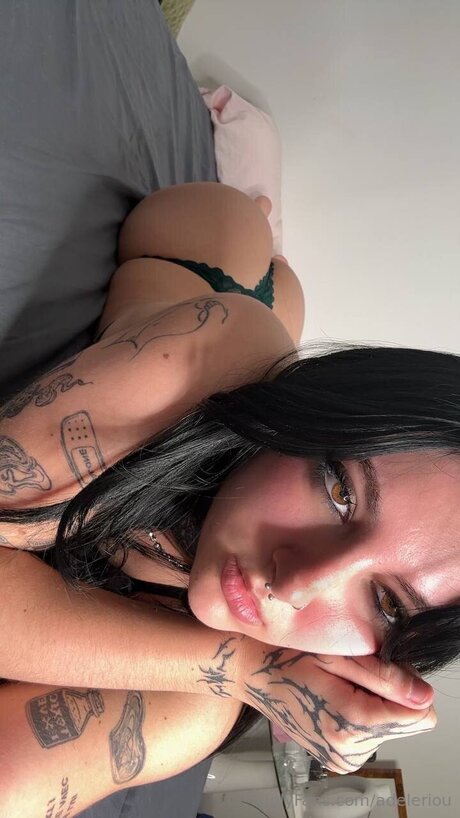 Adeleriou onlyfans naked pics