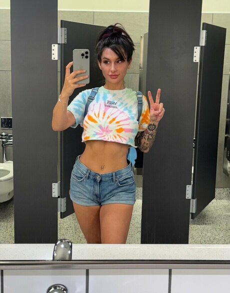 Lauren Hunt only fans pictures