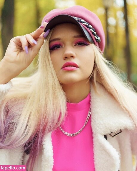 Novella Night onlyfans nudes