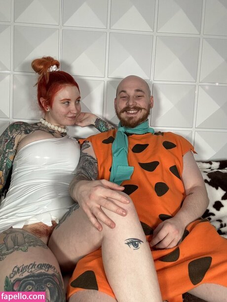 Laina Bearrknee onlyfans content