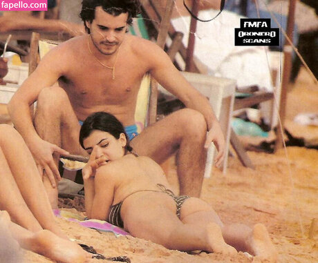 Agustina Cherri leaked onlyfans.