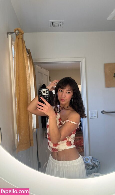 Aubrey Anderson Emmons nude onlyfans pics