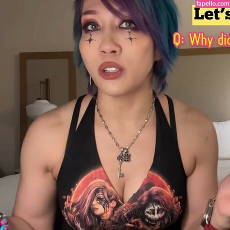 Asuka WWE onlyfans ass