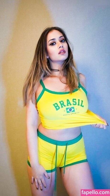 VDarquise onlyfans strip tease