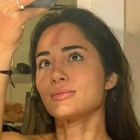 Bruna Luccas onlyfans pics