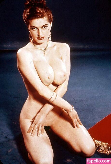 Vintage English Pinups desnuda onlyfans