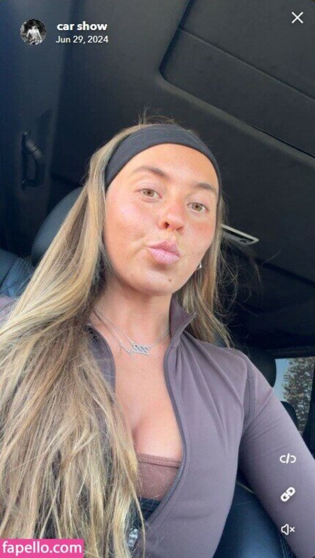 Micaela Buss onlyfans content type