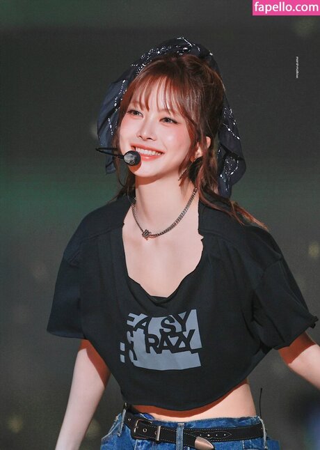 Hong Eunchae_ leak only fans