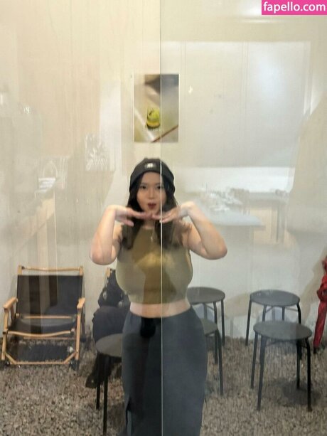 Indonesian Girls_ nude onlyfans