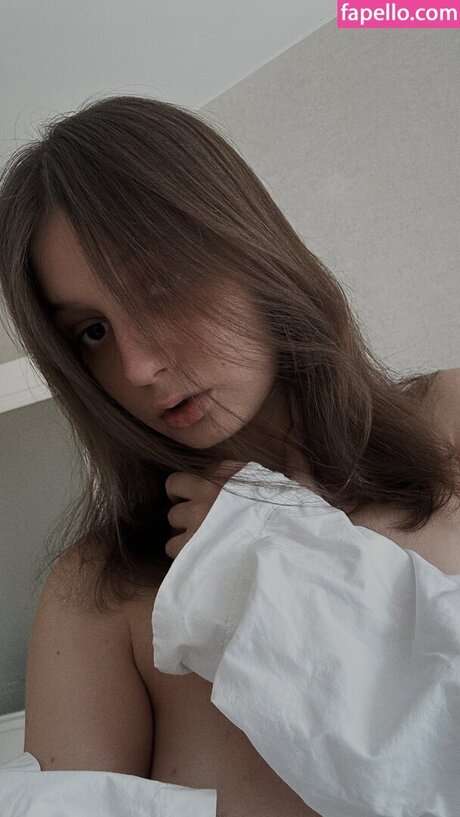 Babe bounty onlyfans strip tease