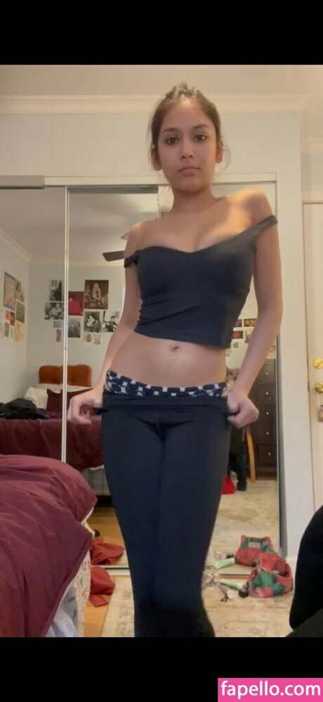 Anika Vishwanath onlyfans photo