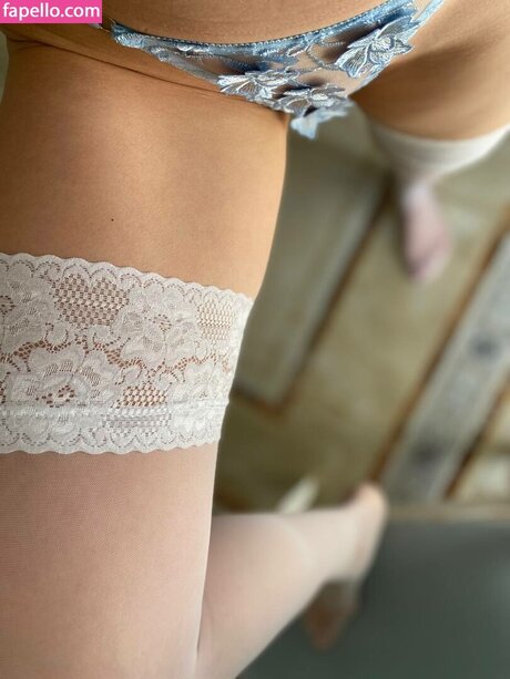 beautiful bbw onlyfans art naked exposure