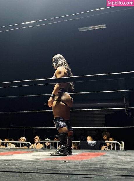 Nikki Blackheart nude onlyfans pics