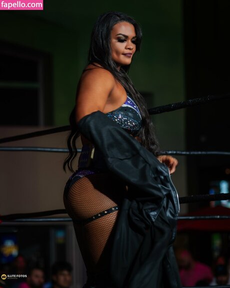 Nikki Blackheart onlyfans fuck