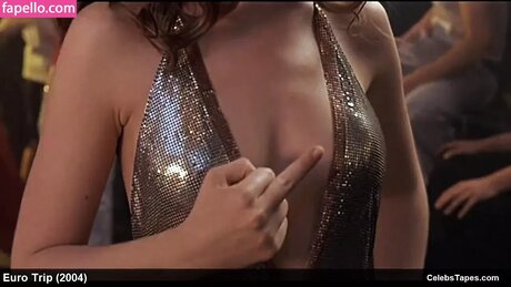 Lucy Skrr onlyfans leakd