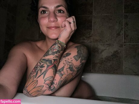 ughhjen onlyfans nudes