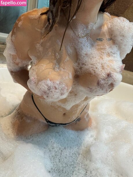 belpeqas nude only fans leaks