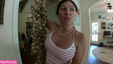 Getting Grounded With Jenna onlyfans model images