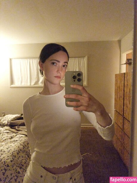 zoeplzshutup onlyfans naked