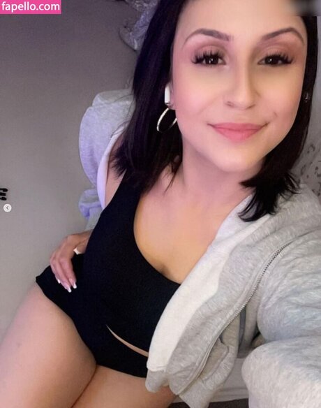 July Johnson nudes onlyfans leaked