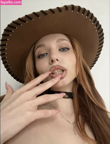 anastezi k onlyfans nude leaks