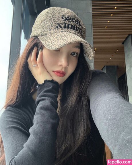 Park Soo young nude on onlyfans