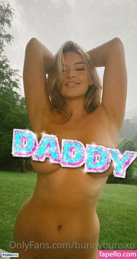 Bunnybunsxo onlyfans desnuda
