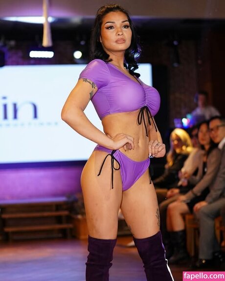 Queenarryy leak onlyfans