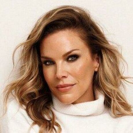 Karen Cliche Profile pic